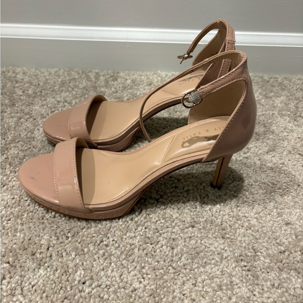 Strappy Tan Formal Heels Women's Size 8.5 Wedding Guest Cocktail Party